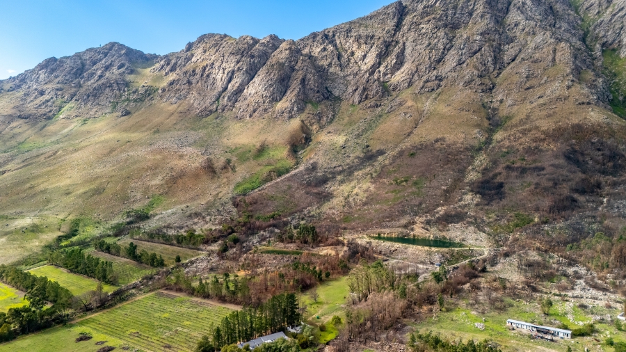 7 Bedroom Property for Sale in Franschhoek Western Cape